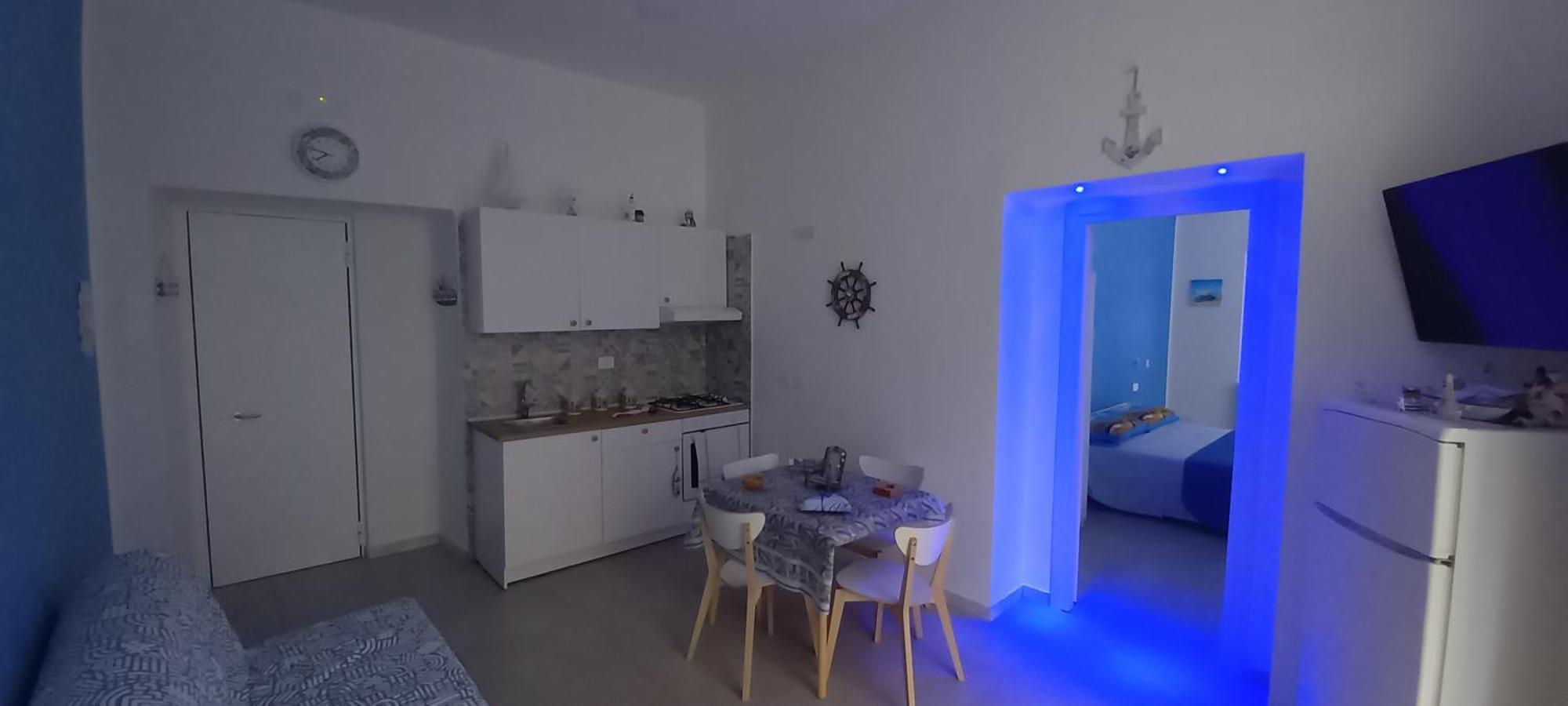 Casa Vacanze La Fenice Наполи Екстериор снимка